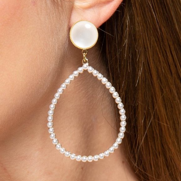 💥POL Pearl Teardrop Earrings - Picture 1 of 2